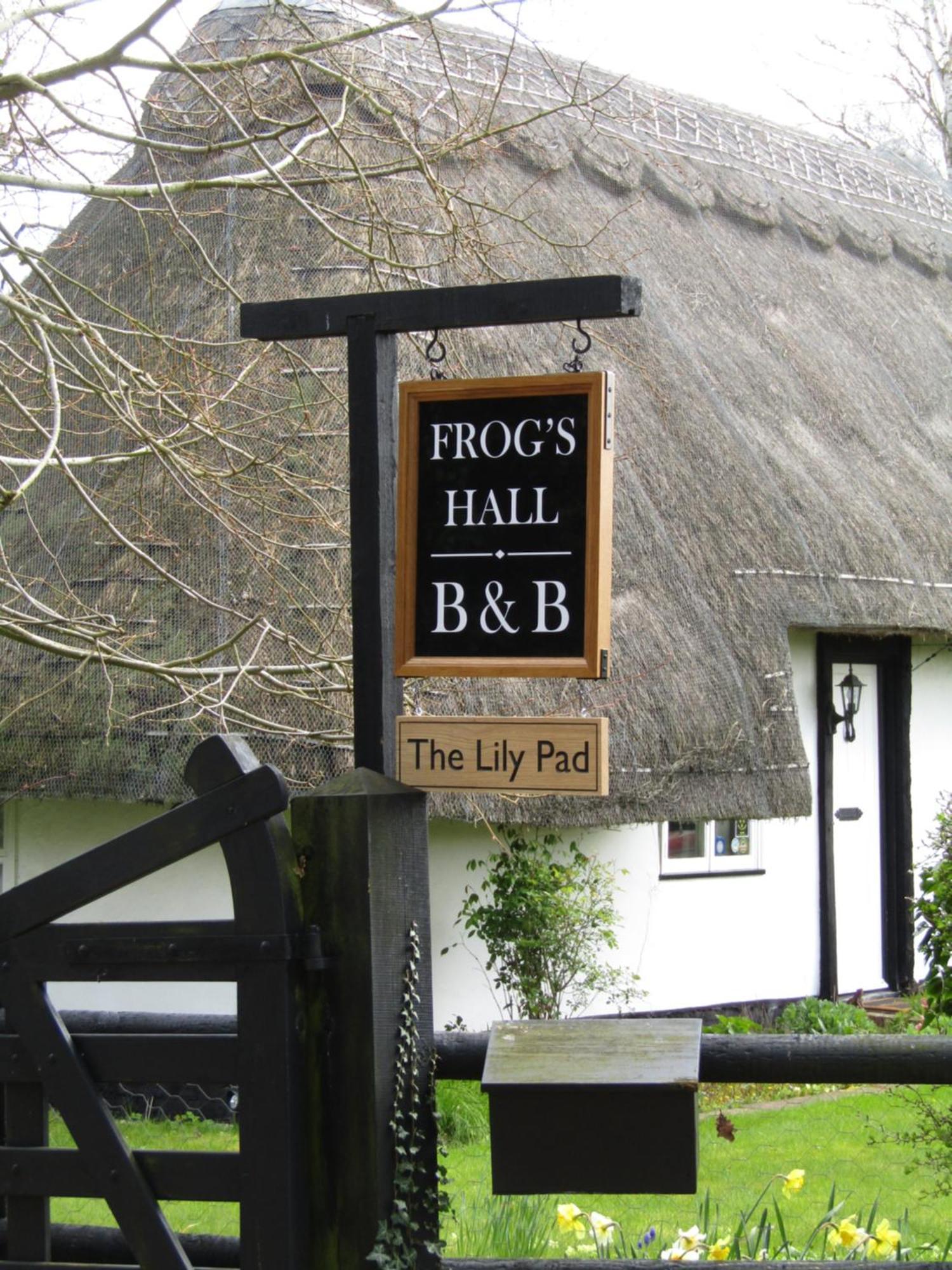 Frogs Hall B&B Eye  Exterior foto